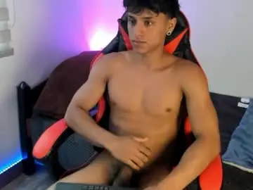 Chaturbate Best Webcam of zyzz_1812