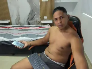 Chaturbate Live Sex Cam of _cortez01