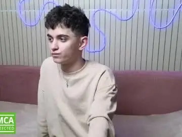 Chaturbate Nude Webcam of alexander_18_xxl