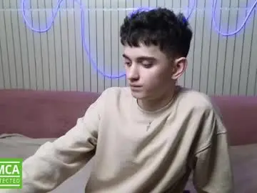 Chaturbate Private Sex Chat of alexander_18_xxl