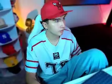 Chaturbate Free Porn Cam of eiden_carter
