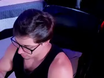 Chaturbate Free Porn Cam of adam_bouton