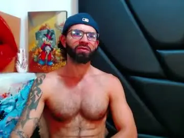 Chaturbate Best live sex cam show of akiles_r