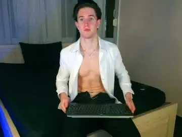 Chaturbate Live Porn of christianlevine_