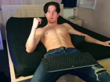 Chaturbate Live Sex Cam of christianlevine_
