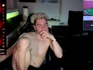 Chaturbate Adult Video Chat of rayzel31