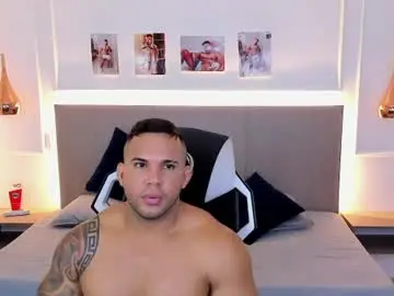 Chaturbate Best live sex cam show of _matthew_santos_