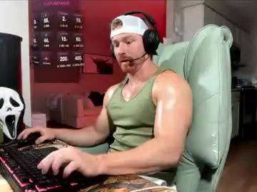 Chaturbate Watch Live Sex Cams of bigmcr1