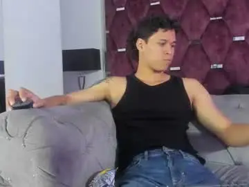 Chaturbate Adult Webcams of tonybenedetti