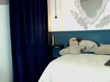 Chaturbate Best live sex cam show of loganxxx4