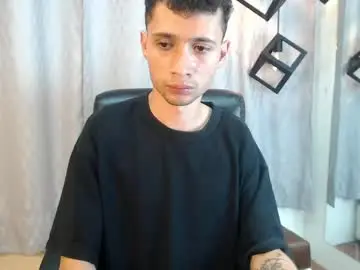Chaturbate Adult Webcams of lucasssmith11