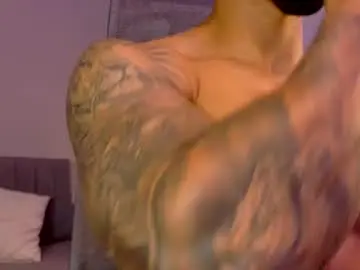 Chaturbate Sex Chat of tony_muscle1