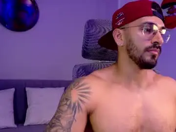 Chaturbate Free Porn Cam of tony_muscle1