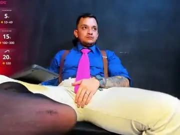 Chaturbate Live Sex Cam of alpha_paganni