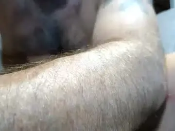 Chaturbate Live Sex Cam of bongripingclitlicker