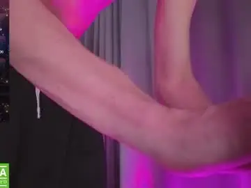 Chaturbate Live Sex Cam of wow_david