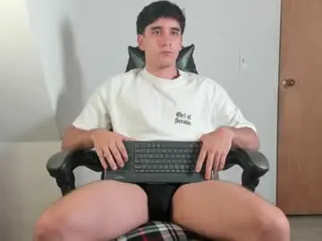 Chaturbate Sex Cam of leo_jones389