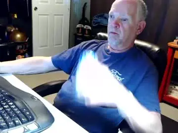 Chaturbate Free Porn Cam of midwestdad09