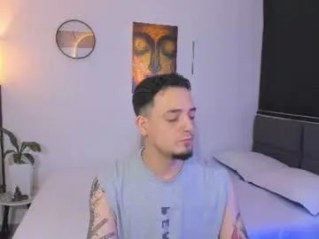 Chaturbate Live Porn of kendel_dimitri