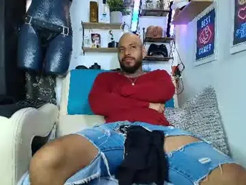 Chaturbate Watch Live Sex Cams of leenar_key