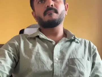 Chaturbate Live Porn of bighandsomesatisfy