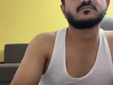 Chaturbate Live Sex Cam of bighandsomesatisfy