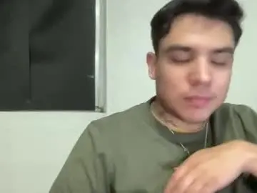 Chaturbate Private Sex Chat of garypinepineapple
