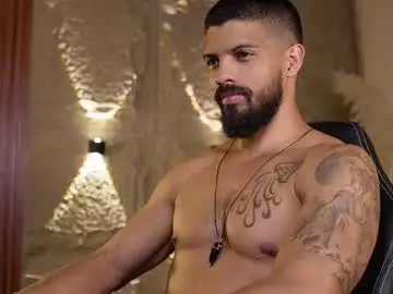 Chaturbate Live Sex Cam of dann_saenz