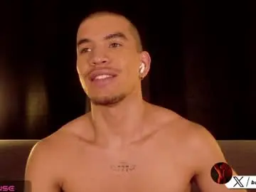 Chaturbate Live Porn of bruno_rangel