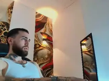 Chaturbate Nude Webcam of luke_davis01
