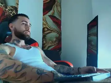 Chaturbate Watch Live Sex Cams of luke_davis01