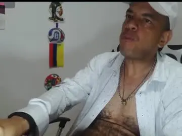 Chaturbate Best live sex cam show of latinmartin254
