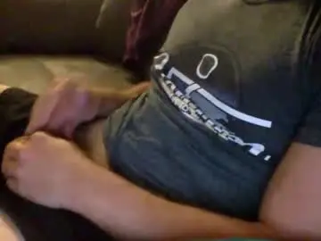 Chaturbate Live Sex Cam of uncutabs123