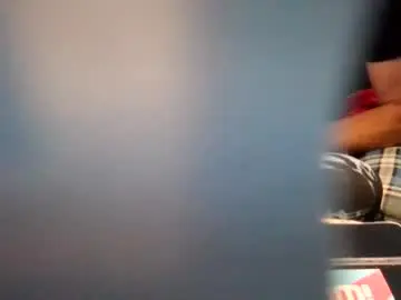 Chaturbate Live Sex Cam of peter_on_kik