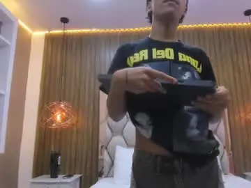 Chaturbate Sex Cam of adams_bobby