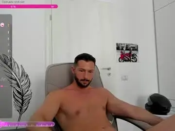 Chaturbate Watch Live Sex Cams of hard_chriss