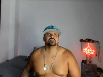 Chaturbate Watch Live Sex Cams of pikoro_gomez