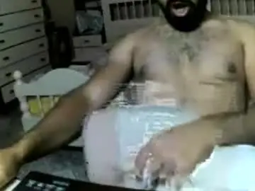 Chaturbate Adult Video Chat of hugeveiny