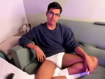 Chaturbate Live Sex Cam of thiagovega_