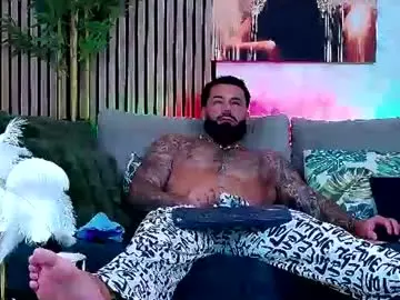 Chaturbate Free Porn Cam of masterkingofmuscle