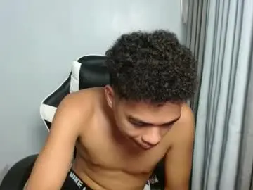 Chaturbate Live Porn of bigcock_moreno