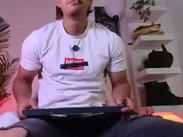 Chaturbate Sex Cam of andypalmerr