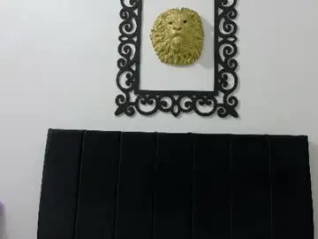 Chaturbate Free Porn Cam of santhiago_jonnes_