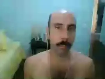 Chaturbate Sex Cam of caibra87