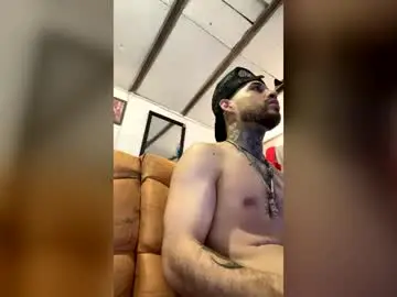 Chaturbate Best live sex cam show of panthers_room