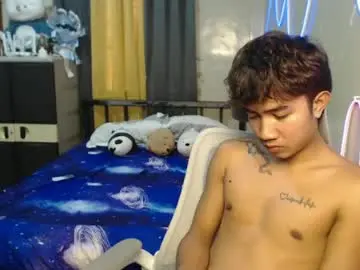 Chaturbate Sex Cam of ur_hottestjonny