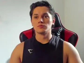 Chaturbate Best live sex cam show of julian_wallace1