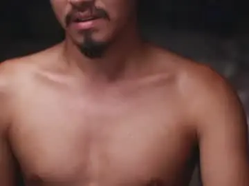Chaturbate Live Sex Cam of yawa__