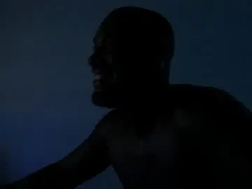 Chaturbate Live Sex Cam of tyron_rulers