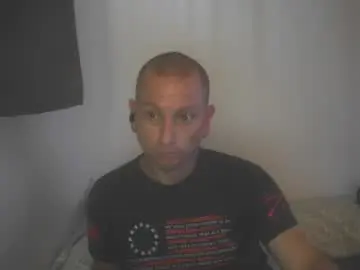 Chaturbate Sex Cam of letzbenawtty2026
